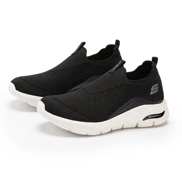 Άνετα Μαύρα Slip-On Sneakers από Σύμμεικτο Βαμβάκι για Κάθε Μέρα